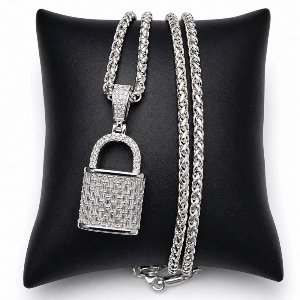 925 Sterling Silver 2.80CT MOISSANITE PADLOCK Men’s Pendant Men’s Necklace 22”